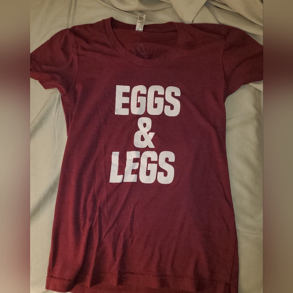 Eggs & Legs t-shirt, size S